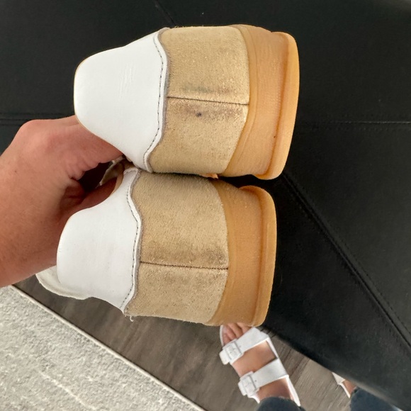 Adidas Gazelle Beige and White Sneakers - Picture 5 of 7